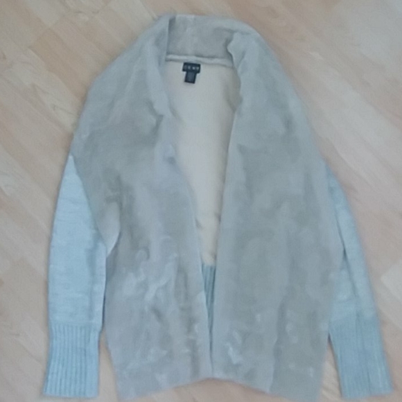 Faux fur sweater wrap - Picture 4 of 6